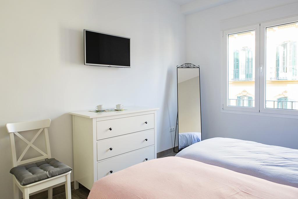 Апартаменти Hello Malaga Flat Victoria Номер фото