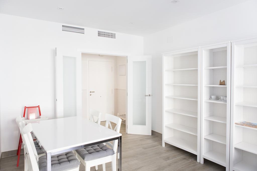 Апартаменти Hello Malaga Flat Victoria Номер фото